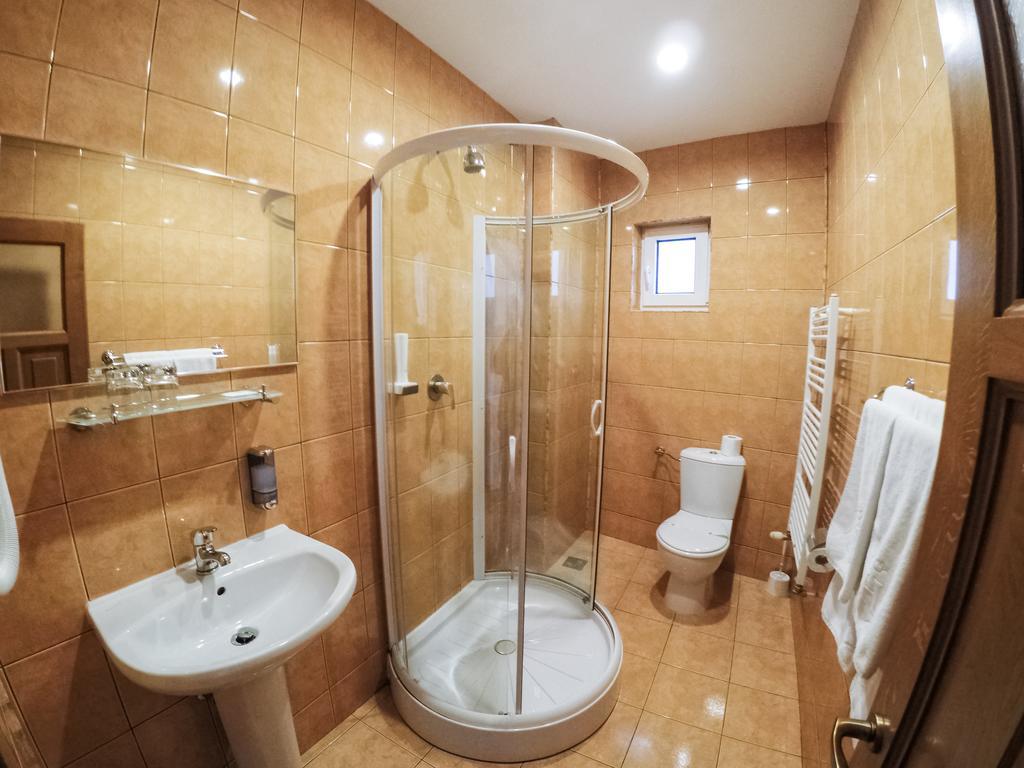 Hotel Hermes Alba Iulia Ngoại thất bức ảnh