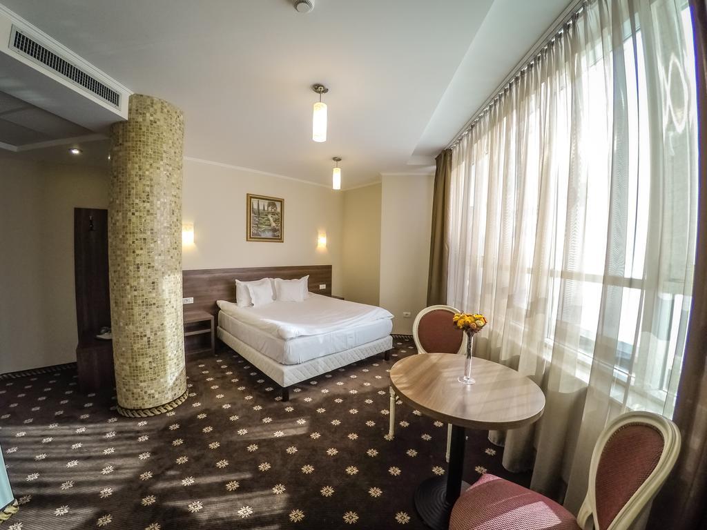 Hotel Hermes Alba Iulia Ngoại thất bức ảnh